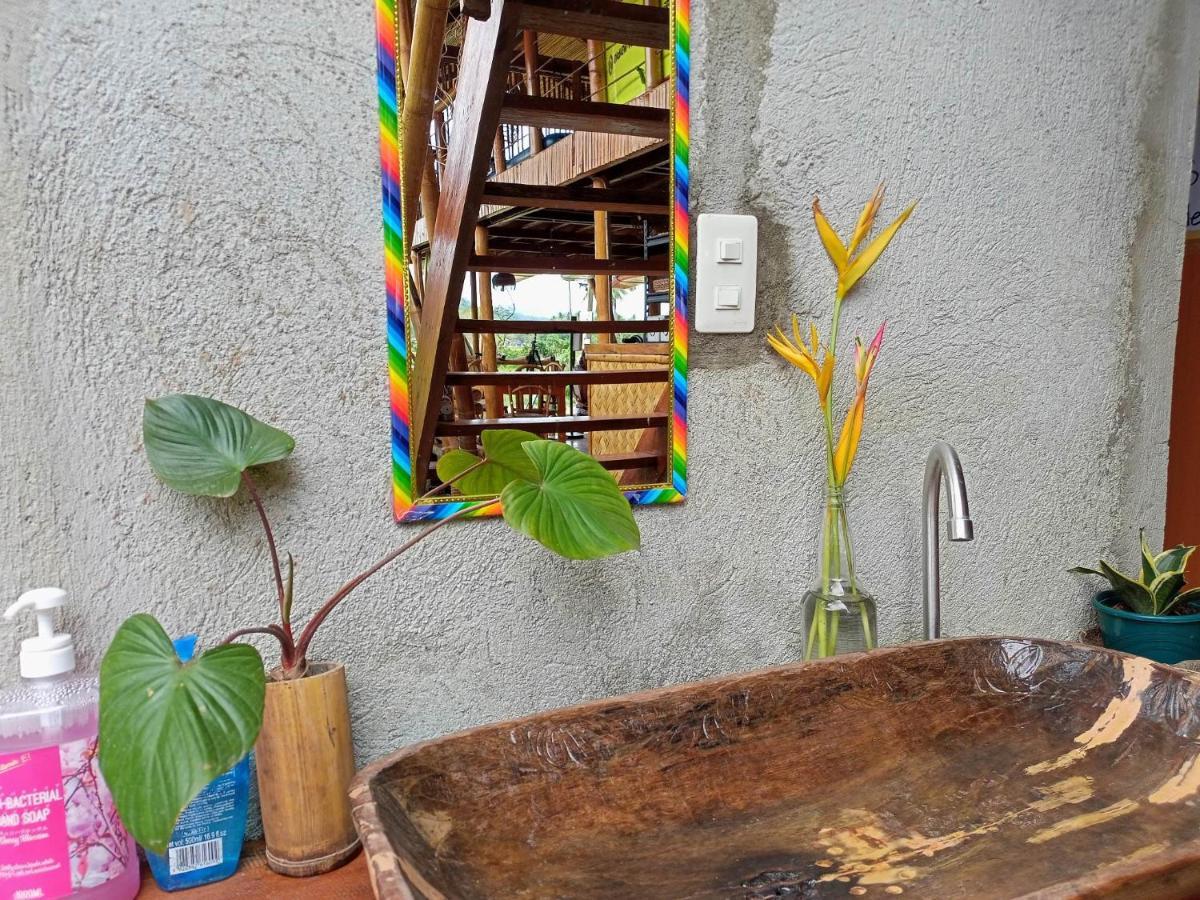 Auberge de jeunesse Surf And Skate Duli El Nido By Kiteclub Palawan Extérieur photo